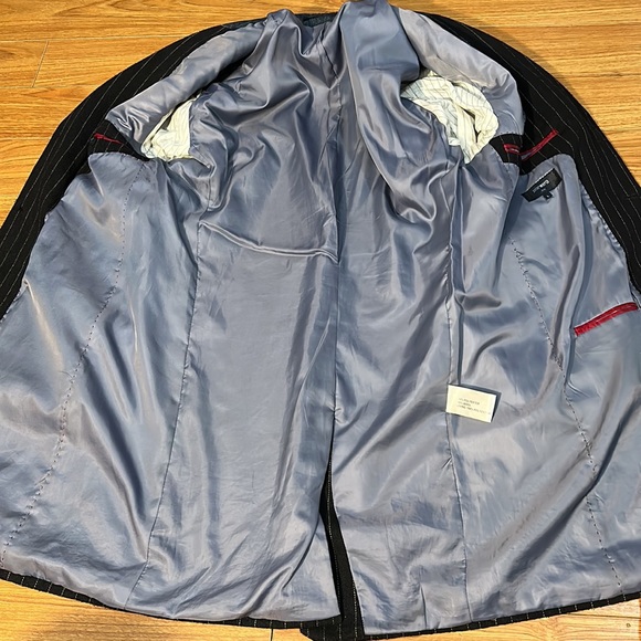 Peter Werth Overcoat - Picture 10 of 11